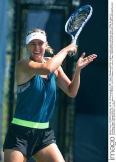 Maria Sharapova (RUS) practices during the qualifying round of The Western & Southern Open August 15th, 2015, in Mason, OH. TENNIS: AUG 15 Western & Southern Open Icon150816017 EDITORIAL USE ONLY