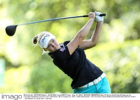 Aug. 16, 2015 - BROOKE HENDERSON tees off during the Portland Classic at the Columbia Edgewater Country Club in Portland, OR on August 16, 2015. LPGA Golf Damen - 2015 Portland Classic - ZUMAb135