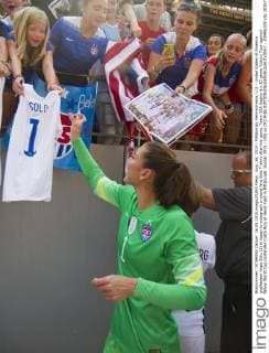Aug. 16, 2015 - Pittsburgh, Pennsylvania, U.S - United States of America goalkeeper Hope Solo (1) is happy to autograph a young fans Solo T-shirt after the game. Team USA begins it s 10 game Victory Tour against fellow World Cup contender Costa Rica at Heinz Field in Pittsburgh. Soccer 2015 - USA vs CRC - ZUMAk108