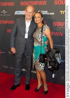 Wilfried Sauerland (Box-Promoter) mit Ehefrau Jochi - Deutschlandpremiere des Kinofilm SOUTHPAW in Berlin am 16.08.2015. Deutschlandpremiere SOUTHPAW