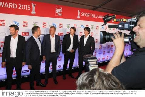 DFB-Quartett: Sportdirektor Hansi Flick, Torwarttrainer Andreas Köpke, Co-Trainer Thomas Schneider und Bundestrainer Joachim Löw Verleihung des Sport BILD-Award 2015 in der Fischauktionshalle im Hamburg Hamburg 17. 08. 2015 Hamburg