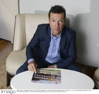 Lothar Matthäus präsentiert seinen Tip für die 1. und 2. Bundesliga 2015 2016 auf der Sport Bild Stecktabelle.