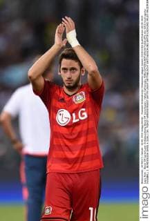 Fussball International Champions League Saison 2015 2016 Qualifikation 18.08.2015 Lazio Rom - Bayer 04 Leverkusen Enttaeuschung Bayer 04 Leverkusen: Hakan Calhanoglu 