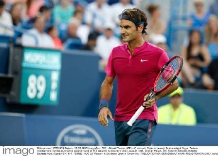 Aktuell Tennis, ATP in Cincinnati, Federer besiegt Bautista-Agut Roger Federer (Switzerland) smiles during the second round of The Western & Southern Open, August 18th, 2015 in Mason, OH. Federer defeated Roberto Bautista Agut (Spain) 6-4, 6-4. TENNIS: AUG 18 Western & Southern Open in Cincinnatti Icon150818010 EDITORIAL USE ONLY