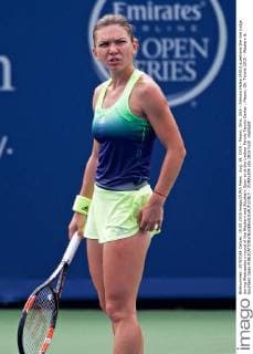 Aug. 19, 2015 - Mason, Ohio, USA - Simona Halep (ROU) questions the line judge during Wednesday s round of the Western and Southern Open at at the Lindner Family Tennis Center , Mason, Oh. Tennis 2015 - Western & Southern Open - ZUMAs304