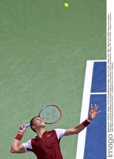Aug. 19, 2015 - Mason, Ohio, USA - Borna Coric (CRO) eyes a serve during Wednesday s round of the Western and Southern Open at at the Lindner Family Tennis Center , Mason, Oh. Tennis 2015 - Western & Southern Open - ZUMAs304