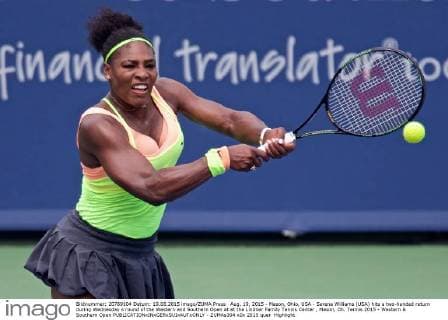 Aug. 19, 2015 - Mason, Ohio, USA - Serena Williams (USA) hits a two-handed return during Wednesday s round of the Western and Southern Open at at the Lindner Family Tennis Center , Mason, Oh. Tennis 2015 - Western & Southern Open - ZUMAs304