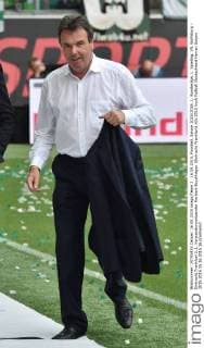 16.08.2015, Fussball, Saison 2015 2016, 1. Bundesliga, 1. Spieltag, VfL Wolfsburg - Eintracht Frankfurt 2:1, Vorstandsvorsitzender Heribert Bruchhagen (Eintracht Frankfurt)