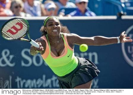 Aug. 20, 2015 - Mason, Ohio, USA - Serena Williams (USA) reaches to return a serve during Thursday s round of the Western and Southern Open at at the Lindner Family Tennis Center , Mason, Oh. Tennis 2015 - Western And Southern Open - ZUMAs304