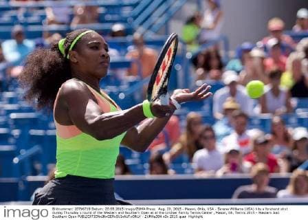 Aug. 20, 2015 - Mason, Ohio, USA - Serena Williams (USA) hits a forehand shot during Thursday s round of the Western and Southern Open at at the Lindner Family Tennis Center , Mason, Oh. Tennis 2015 - Western And Southern Open - ZUMAs304
