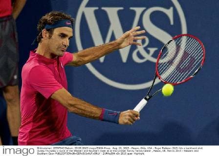 Aug. 20, 2015 - Mason, Ohio, USA - Roger Federer (SUI) hits a backhand shot during Thursday s round of the Western and Southern Open at at the Lindner Family Tennis Center , Mason, Oh. Tennis 2015 - Western And Southern Open - ZUMAs304