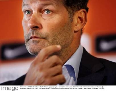 Presentatie technische staf Nederlands Elftal op het strand van Noordwijk Bondscoach danny Blind Foto ; Pim Ras xVIxxIVx 4211991