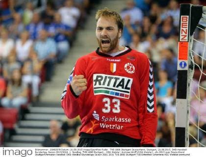 TVB 1898 Stuttgart Deutschland, Stuttgart, 21.08.2015, DKB-Handball Bundesliga, Saison 2015 2016, 1. Spieltag, TVB 1898 Stuttgart - HSG Wetzlar: Andreas Wolff (HSG Wetzlar).