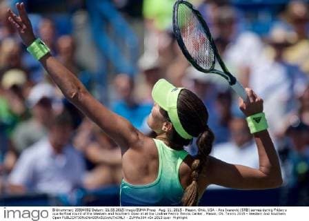 Aug. 21, 2015 - Mason, Ohio, USA - Ana Ivanovic (SRB) serves during Friday s quarterfinal round of the Western and Southern Open at at the Lindner Family Tennis Center , Mason, Oh. Tennis 2015 - Western And Southern Open - ZUMAs304