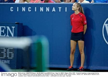 Aug. 21, 2015 - Mason, Ohio, USA - A ballgirl watches a video screen during Friday s quarterfinal round of the Western and Southern Open at at the Lindner Family Tennis Center , Mason, Oh. Tennis 2015 - Western And Southern Open - ZUMAs304