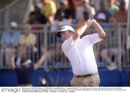 August 22, 2015: Tim Clark tees off on hole 1 during the third round of the 2015 Wyndham Championship at Sedgefield Country Club in Greensboro, NC. PJ Ward-Brown CSM PGA Golf Herren Golf: 2015 Wyndham Championship day 3 - ZUMAc04_