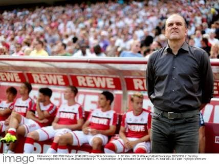 1. FC Köln - VFL Wolfsburg Fußball Bundesliga 2015 2016 2. Spieltag RheinEnergieStadion Köln 22.08.2015 Endstand 1-1 FC Sportdirektor Jörg Schmadtke vor dem Spiel 1. FC Köln