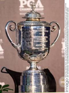 Aktuell Golf, Jason Day gewinnt die PGA Championship August 16, 2015: The Wanamaker Trophy awaits Jason Day in the media area after clinching the PGA Golf Herren Championship at Whistling Straits in Kohler, WI. GOLF: AUG 16 PGA - PGA Championship - Final Round Icon150816005 EDITORIAL USE ONLY