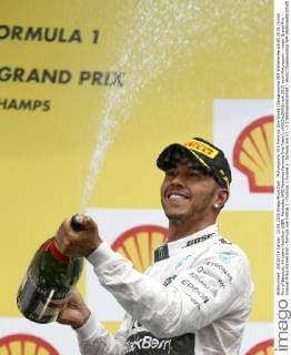 Motorsports: FIA Formula One World Championship WM Weltmeisterschaft 2015, Grand Prix of Belgium, 44 Lewis Hamilton (GBR, Mercedes AMG Petronas Formula One Team), xHOCHxZWEIx