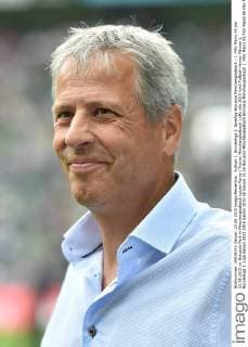 Fußball 1. Bundesliga 2. Spieltag Borussia Mönchengladbach - 1. FSV Mainz 05 am 23.08.2015 im Borussia-Park in Mönchengladbach Lucien Favre ( Trainer Mönchengladbach ) xRx