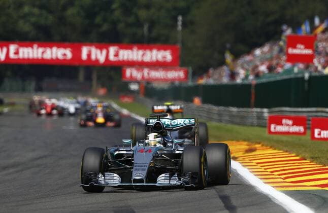 Motorsports: FIA Formula One World Championship WM Weltmeisterschaft 2015, Grand Prix of Belgium, 44 Lewis Hamilton (GBR, Mercedes AMG Petronas Formula One Team), xHOCHxZWEIx