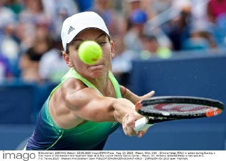 Aug. 23, 2015 - Mason, Ohio, USA - Simona Halep (ROU) in action during Sunday s final round of the Western and Southern Open at at the Lindner Family Tennis Center , Mason, Oh. Williams defeated Halep in two sets 6-3, 7-6. Tennis 2015 - Western And Southern Open - ZUMAs304