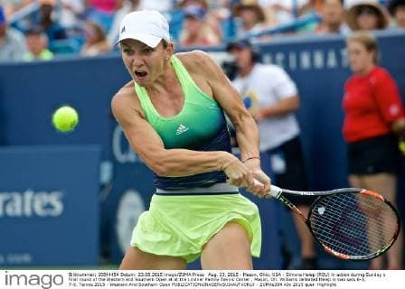 Aug. 23, 2015 - Mason, Ohio, USA - Simona Halep (ROU) in action during Sunday s final round of the Western and Southern Open at at the Lindner Family Tennis Center , Mason, Oh. Williams defeated Halep in two sets 6-3, 7-6. Tennis 2015 - Western And Southern Open - ZUMAs304