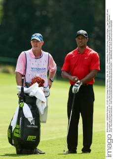 Aug. 23, 2015 - Greensboro, North Carolina, United States - Tiger Woods (R) and his caddie Joe LaCava wait to hit on the 9th fairway during the final round of the Wyndham Championship at Sedgefield CC. PGA Golf Herren 2015: Wyndham Championship - Final Round - ZUMAw109
