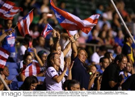 22.08.2015, Bayamon - Fußball 2015 - Damen - Frauenfußball - Nationalteam - Länderspiel - Haiti vs Puerto Rico - FANATICAS DE PUERTO RICO - Latino News - April 25, 2015  - ZUMAd69_