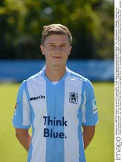 25.08.2015, 2.Fussball Bundesliga 2015 2016: TSV 1860 München, Offizieller Fototermin an der Grünwalderstrasse. Richard Neudecker (TSV 1860 München) 