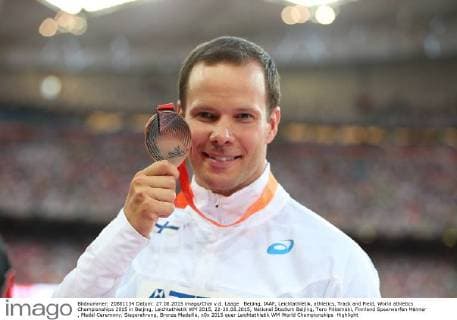 Beijing, IAAF, Leichtathletik, athletics, Track and Field, World athletics Championships 2015 in Beijing, Leichtathletik WM 2015, 22-30.08.2015, National Stadium Beijing, Tero Pitkämäki, Finnland Speerwerfen Männer , Medal Ceremony, Siegerehrung, Bronze Medaille,