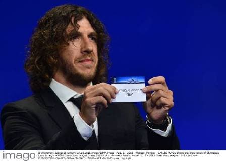 Aug. 27, 2015 - Monaco, Monaco - CARLES PUYOL shows the draw result of Olympique Lyon during the UEFA Champions League Draws 2015 - 16 at Grimaldi Forum. Soccer 2015 - UEFA Champions League 2015 - 16 Draw  - ZUMAm119