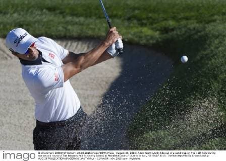 August 28, 2015: Adam Scott (AUS) hits out of a sand trap on The 11th hole during the second round of The Barclays Fed Ex Championship at Plainfield Country Club in Edison, NJ. GOLF 2015: The Barclays Fed Ex Championship AUG 28 - ZUMAc04_