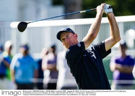 August 28, 2015: Jim Furyk tees off at 16 during the second round of The Barclays at Plainfield Country Club in Edison, NJ. GOLF: AUG 28 PGA Golf Herren - The Barclays - Second Round Icon150828005 EDITORIAL USE ONLY