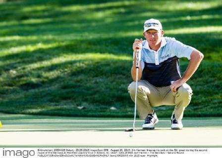 August 28, 2015: Jim Herman lines up his putt on the 5th green during the second round of The Barclays at Plainfield Country Club in Edison, NJ. GOLF: AUG 28 PGA Golf Herren - The Barclays - Second Round Icon150828068 EDITORIAL USE ONLY