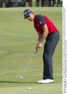 August 29, 2015: Henrik Stenson (SWE) putts on the 9th green during the third round of The Barclays Fed Ex Championship at Plainfield Country Club in Edison, NJ. GOLF 2015: The Barclays Fed Ex Championship AUG 29 - ZUMAc04_