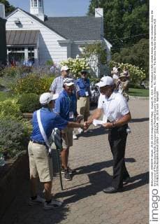 August 29, 2015: Phil Mickelson (USA) shakes hands with the volunteers during the third round of The Barclays Fed Ex Championship at Plainfield Country Club in Edison, NJ. GOLF 2015: The Barclays Fed Ex Championship AUG 29 - ZUMAc04_