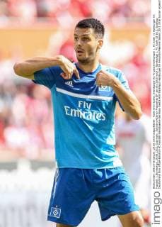 Koeln Emir Spahic (Hamburger SV 4) gibt Anweisungen 1. FC Koeln vs Hamburger SV, Fussball, 1.Bundesliga, 29.08.2015, Copyright: Schülerx xEibner-Pressefoto EP_jse