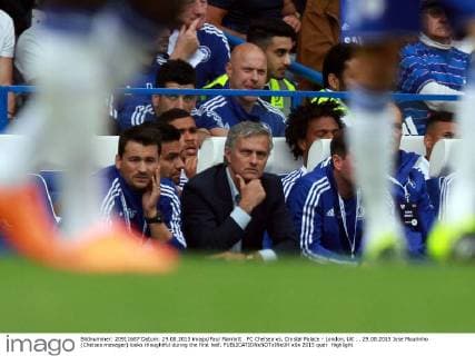 FC Chelsea vs. Crystal Palace - London, UK . . 29.08.2015 Jose Mourinho (Chelsea manager) looks thoughtful during the first half. 