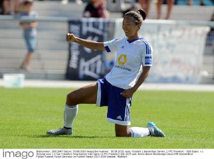 30.08.2015, xpsx, Fussball 1.Bundesliga Damen, 1.FFC Frankfurt - SGS Essen, v.l. Torjubel zum 1:0 fuer Frankfurt Torschuetzin Yuki Ogimi (1.FFC Frankfurt)