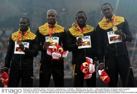(150830) -- BEIJING, Aug. 30, 2015 -- Gold medalists team of Jamaica pose during the awarding ceremony of the men s 4X100m event at the 2015 IAAF World Champships at the Bird s Nest National Stadium in Beijing, capital of China, Aug. 30, 2015. ) (SP)CHINA-BEIJING-IAAF WORLD CHAMPIONSHIPS-MEN S 4X100M AWARDING CEREMONY (CN) WangxHaofei 