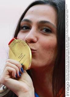 BEIJING, CHINA. AUGUST 30, 2015. Gold medalist, Russia s Maria Kuchina during an awards ceremony for the women s high jump event at the 15th IAAF World Championships in Athletics at Beijing National Stadium. Vladimir Smirnov TASS  TS00BF10
