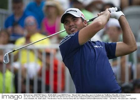 Aktuell Golf, Jason Day gewinnt Auftakt der FedExCup-Playoffs in Edison August 30, 2015: Jason Day (AUS) tee s off at the 10th tee box during the fourth round of The Barclays Fed Ex Championship at Plainfield Country Club in Edison, NJ. GOLF 2015: The Barclays Fed Ex Championship AUG 30 - ZUMAc04_