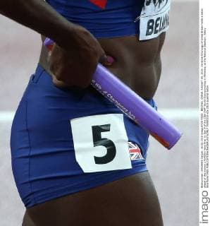 GroÃŸbritannien, Black History Month im Oktober - Sport BEIJING, CHINA. AUGUST 30, 2015. Christine Ohuruogu of Great Britain holds a baton ahead of the women s 4x400m relay final on Day 9 of the 15th IAAF World Championships in Athletics, at the National Stadium. Valery Sharifulin TASS  TS00C015