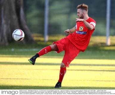 Aktuell Fußball, Training Nationalteam Österreich SOCCER - UEFA EURO EM Europameisterschaft Fussball 2016 quali, training AUT VIENNA,AUSTRIA,31.AUG.15 - SOCCER - UEFA European Championship EM Europameisterschaft 2016, European Qualifiers, training AUT. Image shows Jakob Jantscher (AUT). GEPAxpictures xChristianxOrt