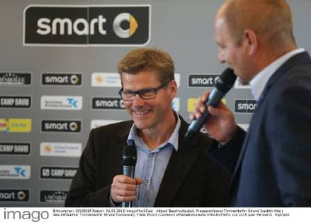 Aktuell Beachvolleyball, Pressekonferenz Timmendorfer Strand Joachim Nitz ( Geschäftsführer Timmendorfer Strand Tourismus), Frank Ehrich (Comtent) xMichaelxKunkelx xHOCHxZWEIx