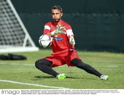 SOCCER - UEFA EURO EM Europameisterschaft Fussball 2016 quali, training AUT VIENNA,AUSTRIA,01.SEP.15 - SOCCER - UEFA European Championship EM Europameisterschaft 2016, European Qualifiers, training AUT. Image shows Ramazan Oezcan (AUT). GEPAxpictures xChristianxOrt