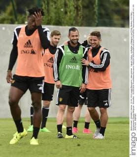 Steven Defour, midfielder of Belgium and Dries Mertens FOOTBALL : Entrainement Equipe Belgique - Bruxelles - 01 09 2015 PhotoNews Panoramic 