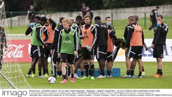 Neerpede , Belgium September , 01 2015 Football UEFA Qualification EURO 2016 Training Red Devils in Anderlecht before game against BOSNIA Qualification Road to France 2016 Belgian Red Devils Training session in Neerpede RSC Anderlecht academie On this picture : Romelu Lukaku Vincent Kompany Kevin De Bruyne MichelxGouverneur xxGOUVE 