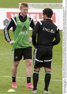 Neerpede , Belgium September , 01 2015 Football UEFA Qualification EURO 2016 Training Red Devils in Anderlecht before game against BOSNIA Qualification Road to France 2016 Belgian Red Devils Training session in Neerpede RSC Anderlecht academie On this picture : Eden Hazard Kevin De Bruyne MichelxGouverneur xxGOUVE 
